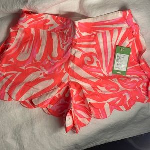 🆕 Lilly Pulitzer Dahlia Short